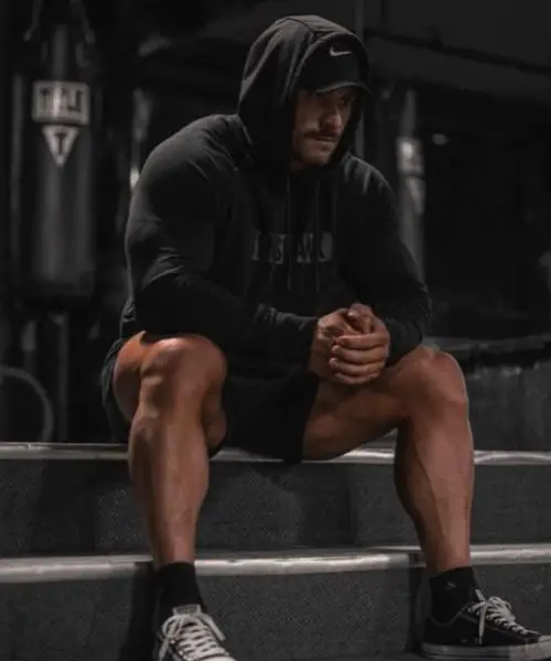 Rutina de Chris Bumstead (CBUM): Entrenamiento de un 6x Mr. Olympia